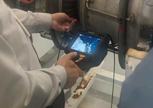 发动机停机后残留滑油、腔体有余温,能否立刻开展检测?